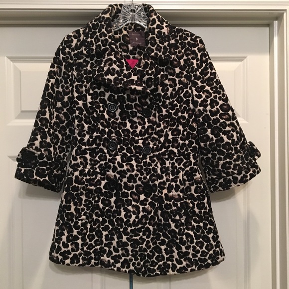 Forever 21 Jackets & Blazers - Leopard print Peacoat